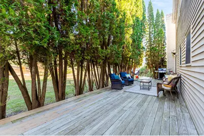 8 Phoebee Lane, Brookfield, CT 06804 - Photo 32