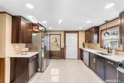 246 Main Street, East Hartford, CT 06118 - Photo 6