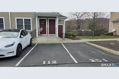 20 Orchard Street #112, Brookfield, CT 06804 - Photo 6