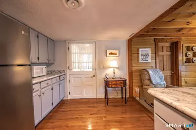 6 Lakeview Place, Middlefield, CT 06455 - Photo 8