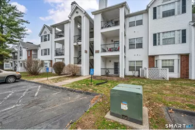 31 High Street #5207, East Hartford, CT 06118 - Photo 4