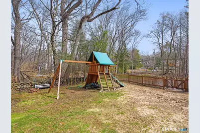 7 McGuire Road, Trumbull, CT 06611 - Photo 28