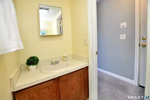 3 Concorde Way, Windsor Locks, CT 06096 - Photo 18