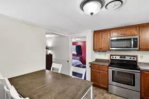 4 Amber Cir, Ledyard, CT 06335 - Photo 8