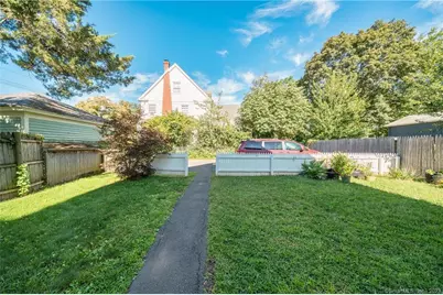 6 Barnett Street, New Haven, CT 06515 - Photo 34