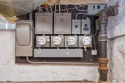 6 Barnett Street, New Haven, CT 06515 - Photo 32