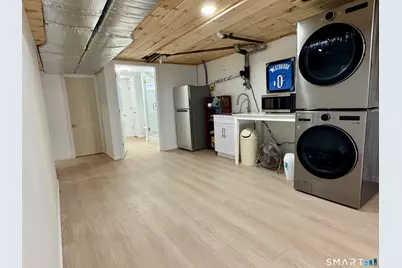 13 Karen Road, Danbury, CT 06811 - Photo 18