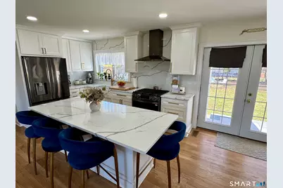 13 Karen Road, Danbury, CT 06811 - Photo 4