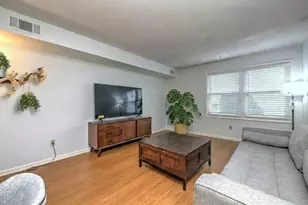 225 Beach St, West Haven, CT 06516 - Photo 6