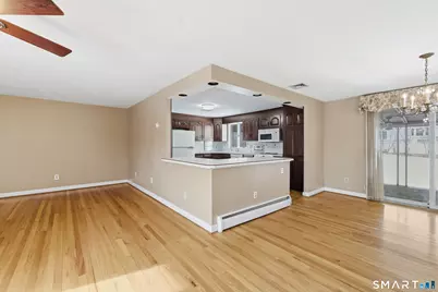 1864 Asylum Avenue, West Hartford, CT 06107 - Photo 16