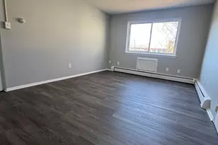 129 Black Rock Ave, Bridgeport, CT 06605 - Photo 2