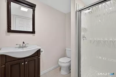 15 Oak Hollow Road, Branford, CT 06405 - Photo 28