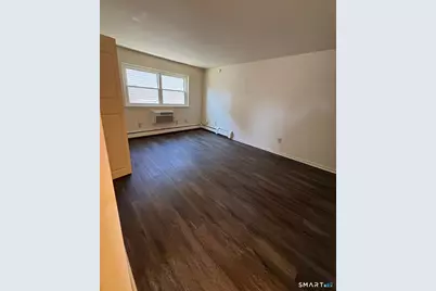 70 McKinley Avenue #b15, Bridgeport, CT 06606 - Photo 6