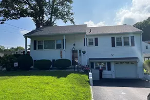 7 Lycett Ct, Norwalk, CT 06851 - Photo 30