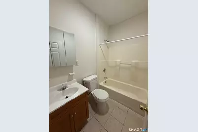 834 Park Street #3W, Hartford, CT 06106 - Photo 4