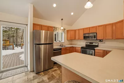 52 Grieb Trail, Wallingford, CT 06492 - Photo 32