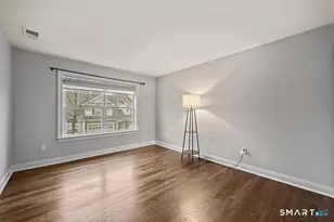 41 Park Pl Cir, West Hartford, CT 06110 - Photo 22