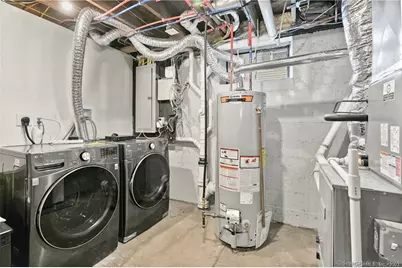 54 Dunn Avenue, Stamford, CT 06905 - Photo 16