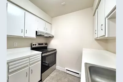 24 Ferris Avenue #4, Norwalk, CT 06854 - Photo 2