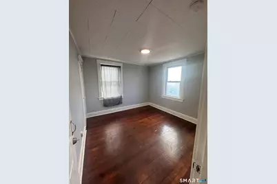 365 Remington Street, Bridgeport, CT 06610 - Photo 6