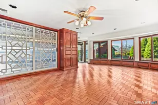 31 Mountain View Dr, Brookfield, CT 06804 - Photo 4