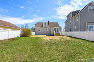 115 Washington Pkwy, Stratford, CT 06615 - Photo 4