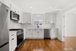 115 Washington Pkwy, Stratford, CT 06615 - Photo 14