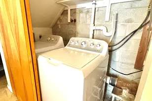 39 Woodway Rd, Stamford, CT 06907 - Photo 32