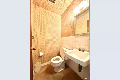 39 Woodway Road #C5, Stamford, CT 06907 - Photo 10