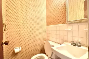 39 Woodway Rd, Stamford, CT 06907 - Photo 10