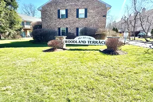 39 Woodway Rd, Stamford, CT 06907 - Photo 1