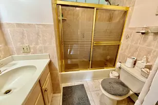 45 Westbrook Dr, Waterbury, CT 06705 - Photo 18