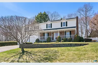 112 Woodsedge Court, Berlin, CT 06037 - Photo 1