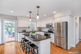 1 Whipstick Rd, New Fairfield, CT 06812 - Photo 4