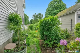 210 High Ridge Ave, Ridgefield, CT 06877 - Photo 30