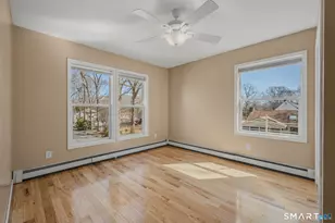 106 Oakwood Rd, East Lyme, CT 06357 - Photo 30