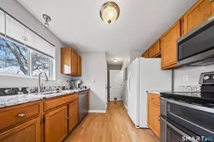 111 Mallane Ln, Naugatuck, CT 06770 - Photo 14