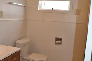 835 Bank St, New London, CT 06320 - Photo 8