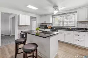 44 Woodlawn Terrace, Meriden, CT 06450 - Photo 12