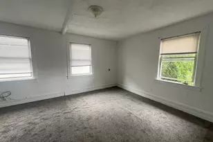 270 East Ave, Bridgeport, CT 06610 - Photo 12