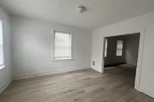 270 East Ave, Bridgeport, CT 06610 - Photo 2