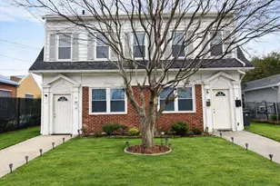 17 Davis St, New Haven, CT 06515 - Photo 1