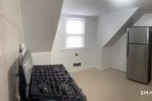 831-833 William St, Bridgeport, CT 06608 - Photo 10