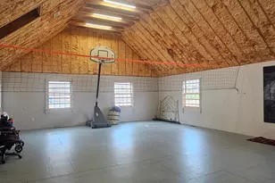 47 South St, Plymouth, CT 06782 - Photo 32