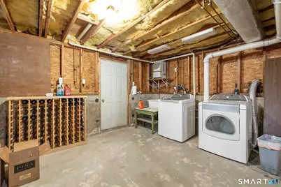 33 Valerie Court, Hamden, CT 06514 - Photo 24