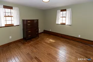 113 W High St, East Hampton, CT 06424 - Photo 18