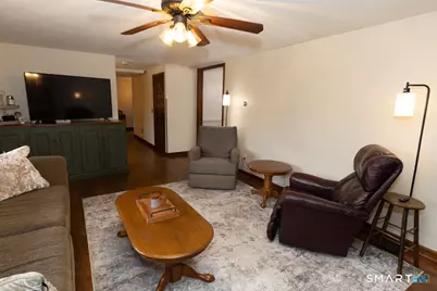 113 West High Street, East Hampton, CT 06424 - Photo 6