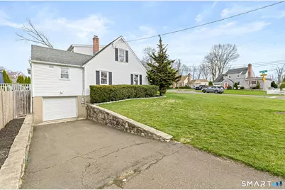 72 Glendale Drive, Stamford, CT 06906 - Photo 32