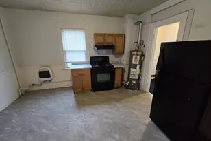 779 E Main St, Waterbury, CT 06702 - Photo 4