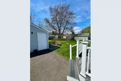 83 Federal Street, West Hartford, CT 06110 - Photo 24